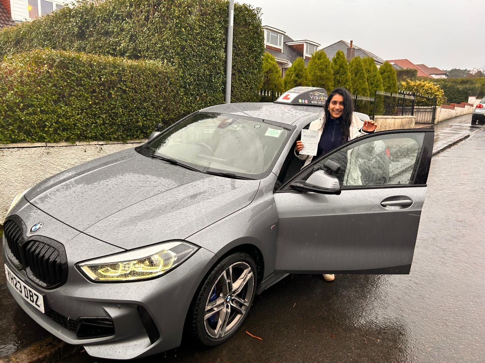 Refresher driving lesson with test route practice in Glasgow