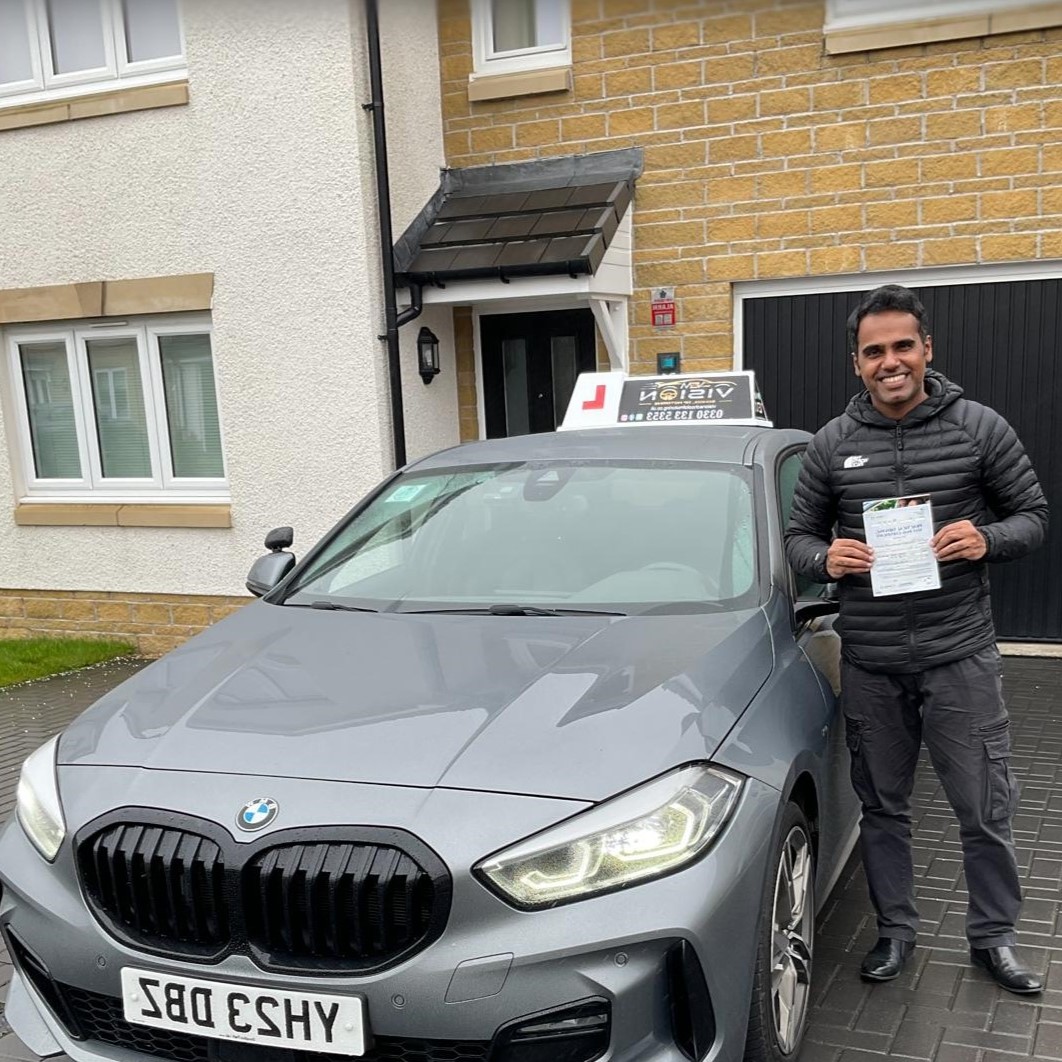 Driving lesson with Vision School of Motoring instructor in Glasgow